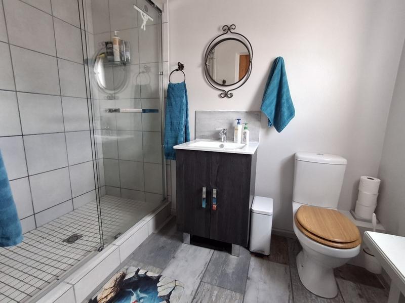 3 Bedroom Property for Sale in Britannia Bay Western Cape